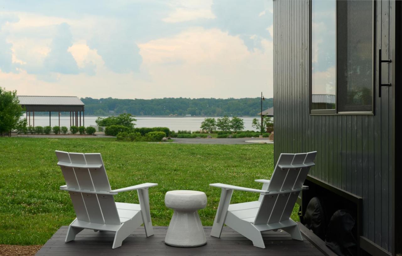 Hutton Brickyards Riverfront Hotel & Venue Kingston Exterior foto